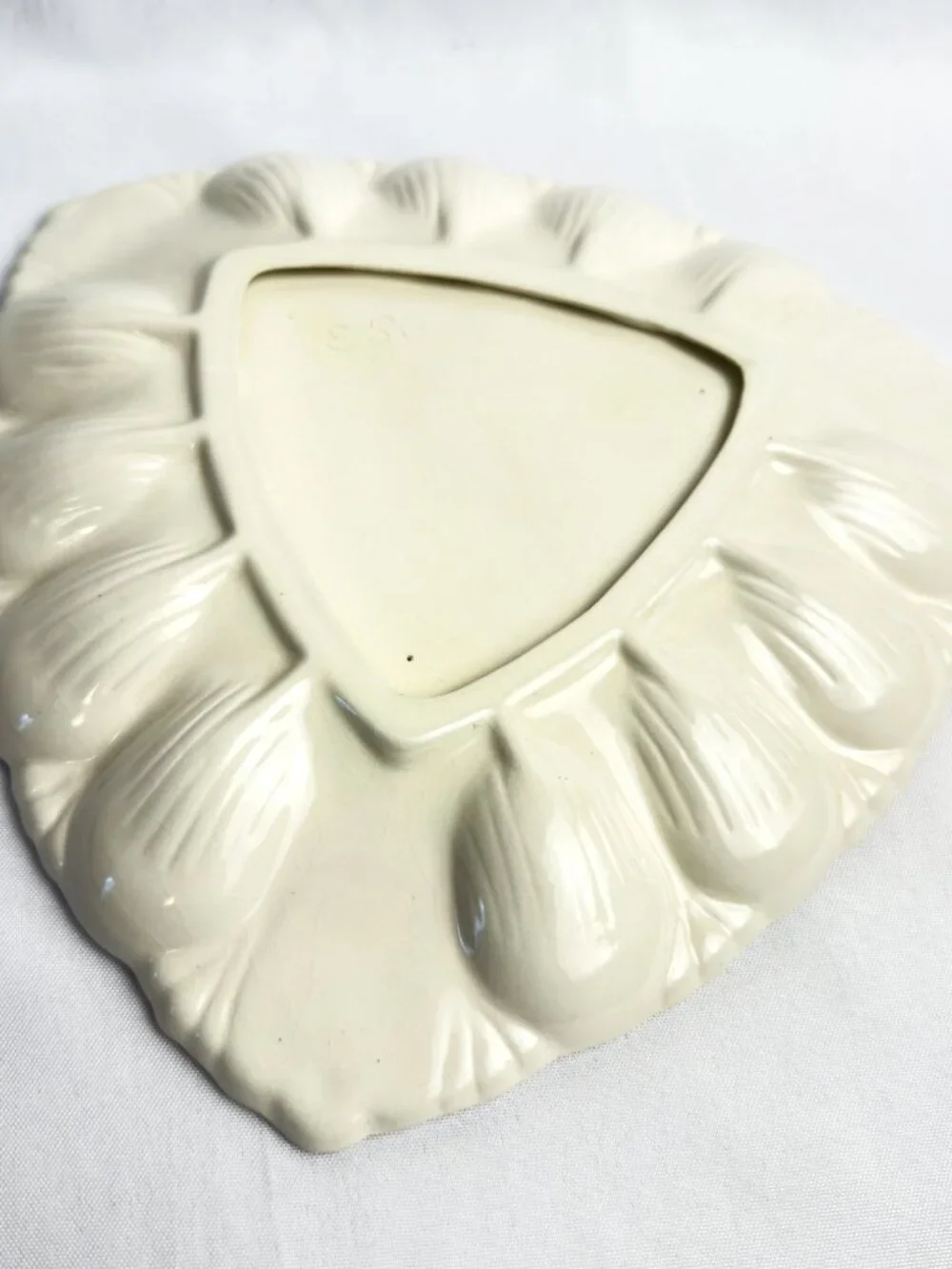 Ceramic Vintage Deviled Egg Plate 12 Well Gold Accents Scalloped Rim 10